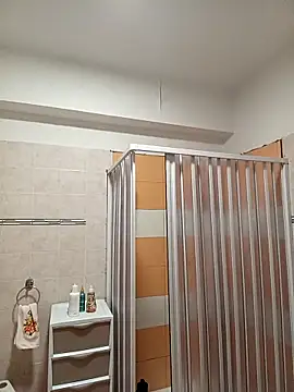 Snapshot of Pistacchio01 chatting on 11-01-25, 08:55 Pistacchio01 online show from 11-01-25, 08:55