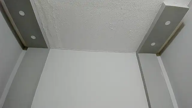 Odette Leroy0 online show from 12-05-25, 12:25