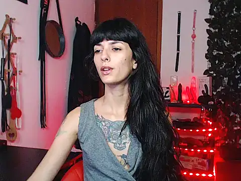 CarrieBurton online show from 10-29-25, 05:25