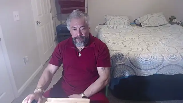Snapshot of Chacho_1972 chatting on 04-10-26, 05:45 Chacho 1972 online show from 04-10-26, 05:45