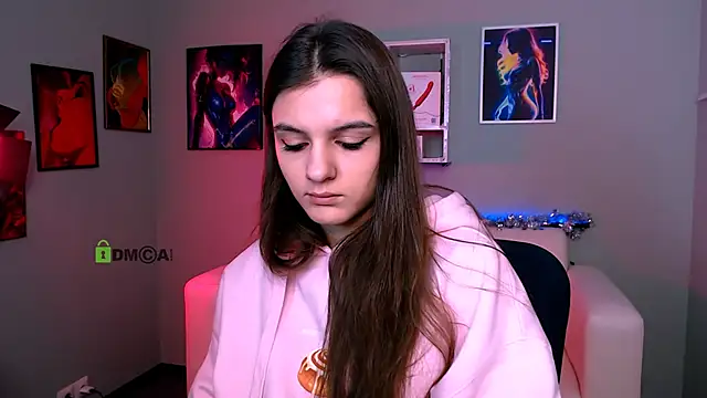 Snapshot of lisa_dark_ chatting on 01-16-26, 10:19 lisa dark online show from 01-16-26, 10:19