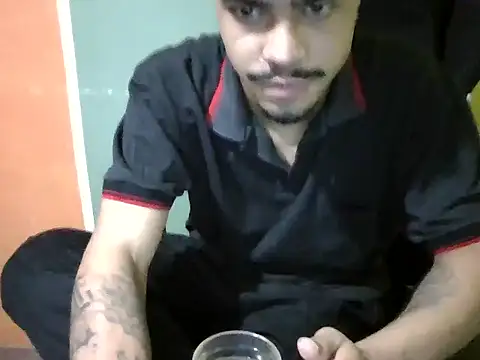 Snapshot of Joao_BRL chatting on 11-14-25, 10:07 Joao BRL online show from 11-14-25, 10:07