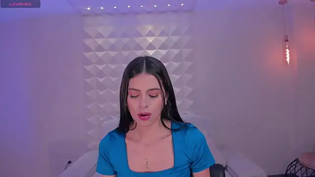 BellaConnorX online show from 07-31-26, 04:45
