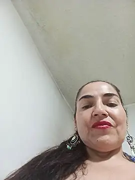 Snapshot of MaryRoze_ chatting on 07-23-26, 01:58 MaryRoze online show from 07-23-26, 01:58