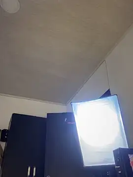 Natural BIGASS Nina online show from 11-21-25, 10:08