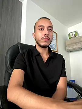 Cristianstone22  online show from 11-08-25, 01:22