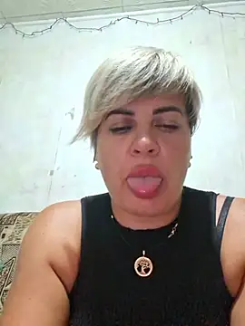 Snapshot of MilkySky chatting on 07-27-26, 06:48 MilkySky online show from 07-27-26, 06:48