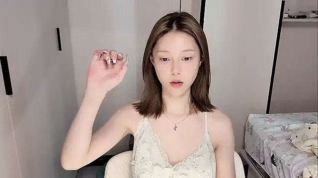 yuyu-33 online show from 05-04-26, 06:09