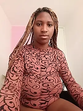 EvonyFoxxx online show from 03-29-26, 04:07