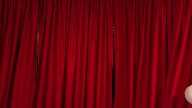 VictoriaNova  online show from 04-05-26, 05:10