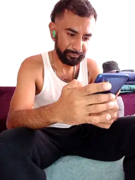 Snapshot of Barbanegra91mx chatting on 06-09-26, 06:30 Barbanegra91mx online show from 06-09-26, 06:30
