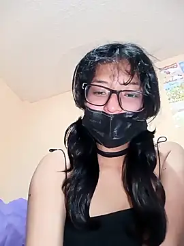 Snapshot of Li_sam chatting on 10-31-25, 08:10 Li sam online show from 10-31-25, 08:10