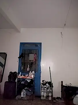 Snapshot of Mina020691 chatting on 11-03-25, 03:02 Mina020691 online show from 11-03-25, 03:02