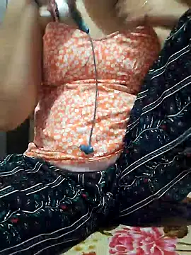 Snapshot of Neha4545 chatting on 07-05-26, 06:20 Neha4545 online show from 07-05-26, 06:20
