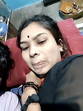 Snapshot of Cute_Arushi chatting on 11-08-25, 05:01 Cute Arushi online show from 11-08-25, 05:01