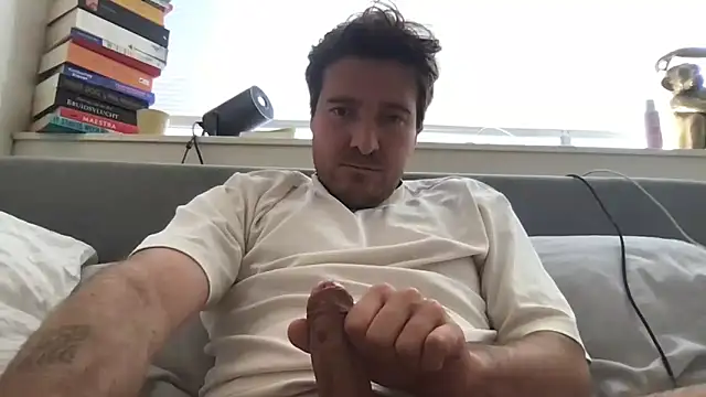 dutchpieter95 online show from 06-16-26, 07:11
