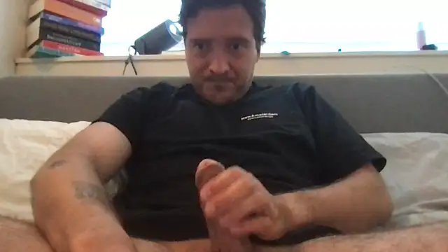 dutchpieter95 online show from 06-19-26, 01:59