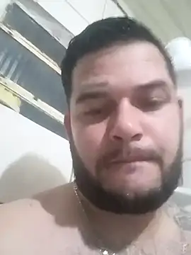 Snapshot of cesarcampos2210 chatting on 11-04-25, 10:09 cesarcampos2210 online show from 11-04-25, 10:09