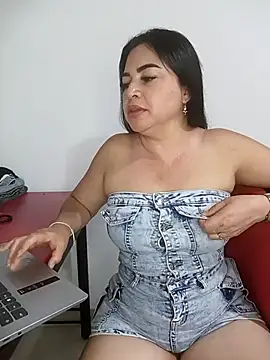 Candy69  online show from 12-18-25, 10:49