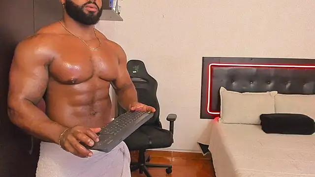 Snapshot of Joseph_palaciios chatting on 11-01-25, 03:47 Joseph palaciios online show from 11-01-25, 03:47