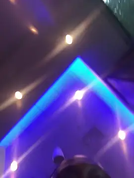 MadameMuse online show from 04-21-26, 08:23