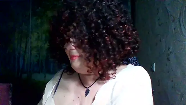 Snapshot of Milaniya606 chatting on 05-17-26, 05:27 Milaniya606 online show from 05-17-26, 05:27