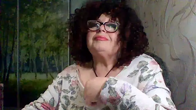 Snapshot of Milaniya606 chatting on 06-02-26, 06:15 Milaniya606 online show from 06-02-26, 06:15