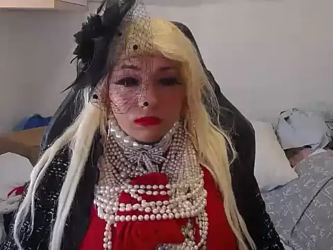 Snapshot of VanesaCrossic chatting on 05-23-26, 10:08 VanesaCrossic online show from 05-23-26, 10:08