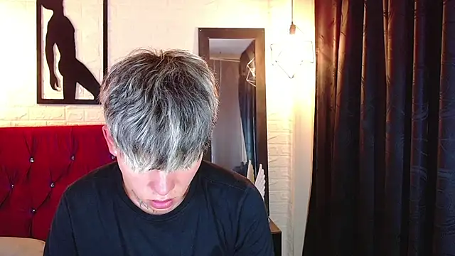 frankboyx online show from 11-14-25, 08:18