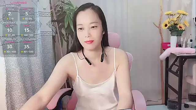 Snapshot of Lingling-Baby520 chatting on 07-01-26, 08:05 Lingling-Baby520 online show from 07-01-26, 08:05