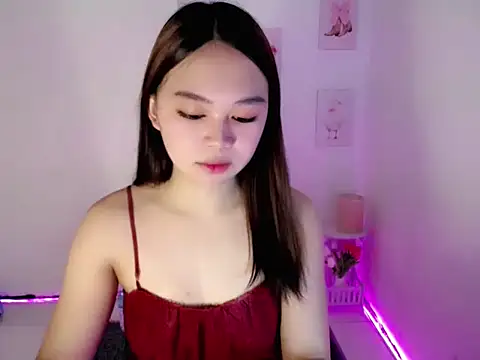 lustfullakim online show from 07-05-26, 07:37