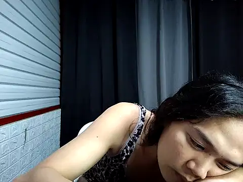 xwildflowerx online show from 11-25-25, 01:55