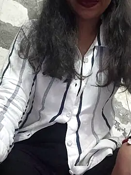 vijaylaxmi69 online show from 11-11-25, 05:13