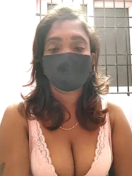 Queen-dhivya online show from 01-16-26, 05:39