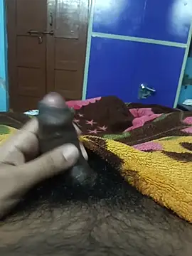 bearslove143 online show from 11-14-25, 08:18