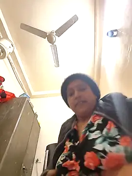 Hot-Sana2 online show from 12-05-25, 04:36