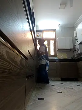 Hot-Sana2 online show from 04-21-26, 07:14