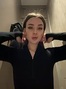 KristiRich online show from 11-26-25, 07:31