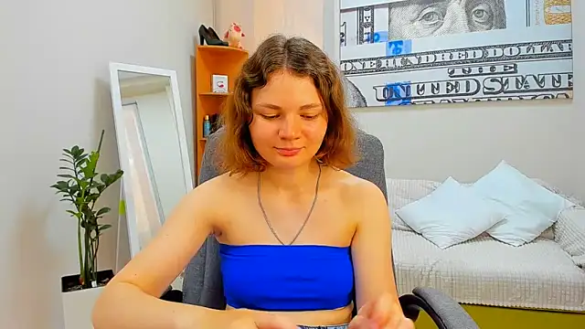 Snapshot of Stella-Maers chatting on 06-17-26, 07:22 Stella-Maers online show from 06-17-26, 07:22