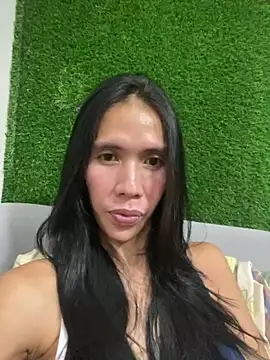 bellaUtops online show from 12-04-25, 06:38