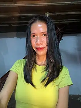 bellaUtops online show from 05-23-26, 02:10