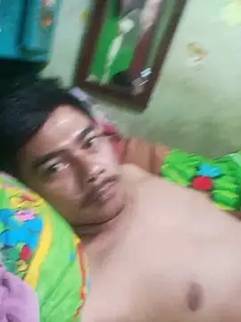 Snapshot of sandy300420 chatting on 10-31-25, 07:26 sandy300420 online show from 10-31-25, 07:26