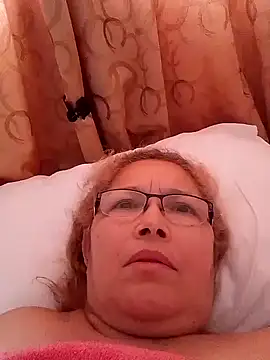 Snapshot of Cessi50 chatting on 11-19-25, 12:16 Cessi50 online show from 11-19-25, 12:16