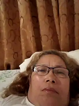 Snapshot of Cessi50 chatting on 11-26-25, 12:22 Cessi50 online show from 11-26-25, 12:22