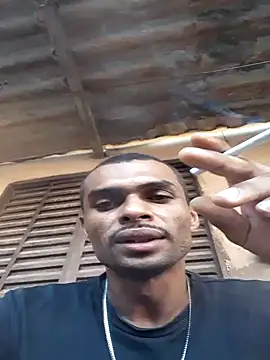 Snapshot of m-a-g-n-a-t-a chatting on 04-26-26, 08:06 m-a-g-n-a-t-a online show from 04-26-26, 08:06