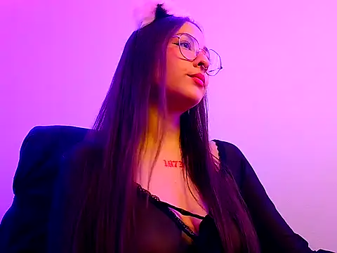 Snapshot of HanaLush27 chatting on 11-06-25, 12:44 HanaLush27 online show from 11-06-25, 12:44