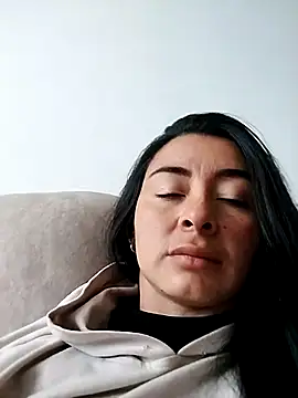 NathyMilf  online show from 12-18-25, 02:01