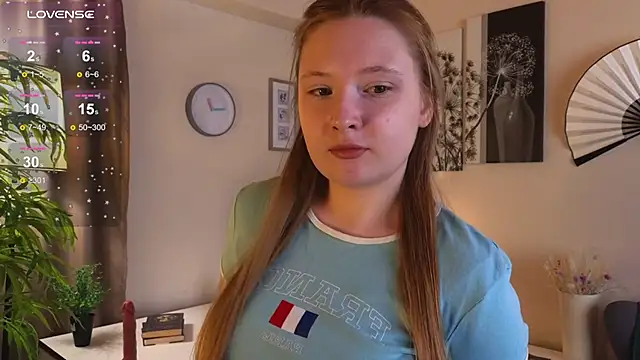 Snapshot of Merelin_Befer chatting on 01-07-26, 10:18 Merelin Befer online show from 01-07-26, 10:18