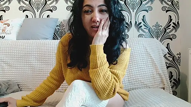 CharmingPearl online show from 03-26-26, 07:36