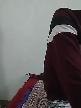 Snapshot of baby_Cpl21 chatting on 12-05-25, 02:31 baby Cpl21 online show from 12-05-25, 02:31